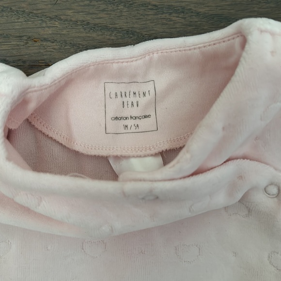Carrément Beau Pink Velvet Onesie & Beanie💕 - Picture 2 of 5